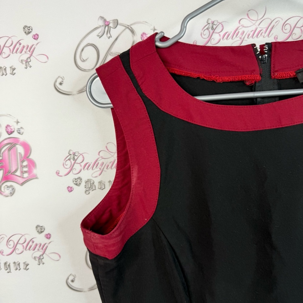 Le chateau dress mini vintage style Elegant Black and Red Sleeveless Dress - Picture 7 of 14